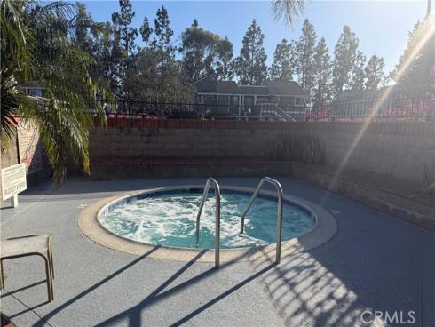 15  Clover  , Aliso Viejo, CA