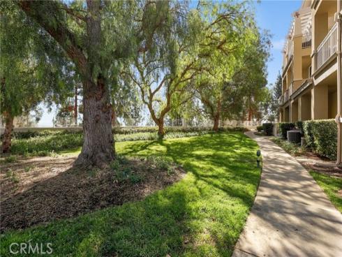 4  Woodcrest  326  Lane, Aliso Viejo, CA