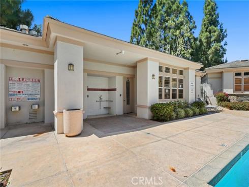 4  Woodcrest  326  Lane, Aliso Viejo, CA