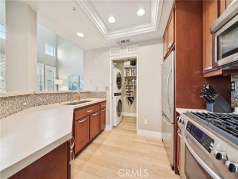 4  Woodcrest  326  Lane, Aliso Viejo, CA