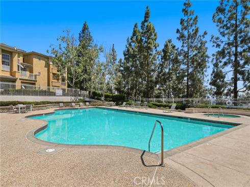 4  Woodcrest  326  Lane, Aliso Viejo, CA