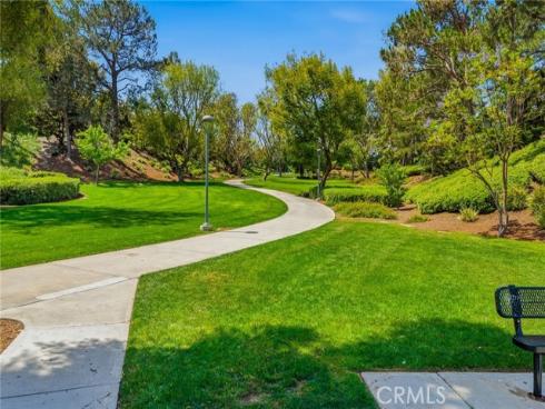 8  Meadowood  , Aliso Viejo, CA