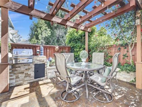 26  Cayman Brac  , Aliso Viejo, CA