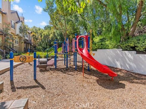 4 Harvest Point , Aliso Viejo, CA