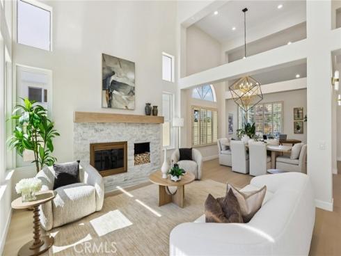4 Meadowpoint , Aliso Viejo, CA