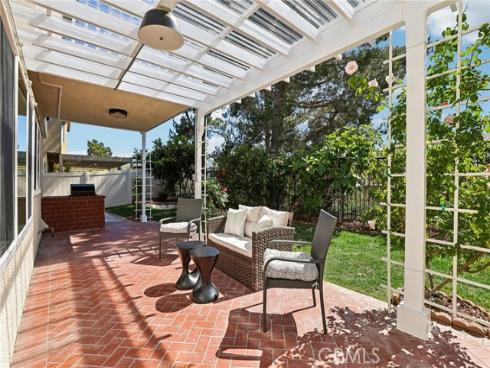 4 Meadowpoint , Aliso Viejo, CA