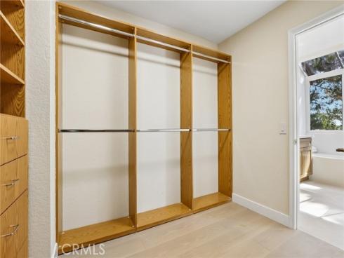 4 Meadowpoint , Aliso Viejo, CA