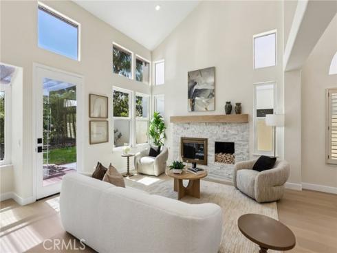 4 Meadowpoint , Aliso Viejo, CA