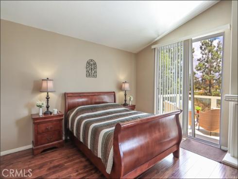 12  Hawaii  , Aliso Viejo, CA