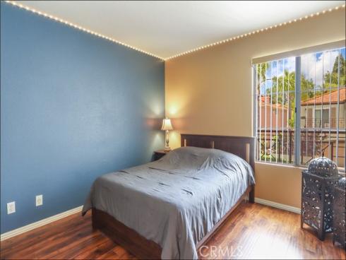12  Hawaii  , Aliso Viejo, CA