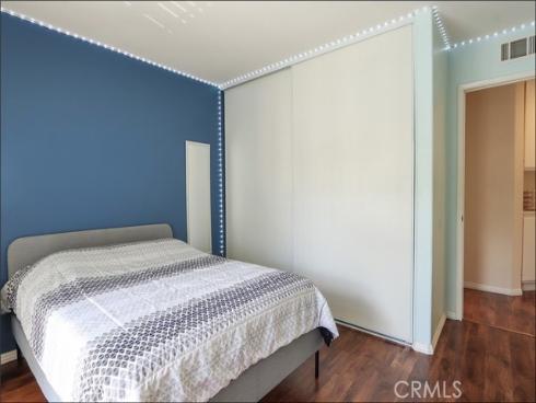 12  Hawaii  , Aliso Viejo, CA