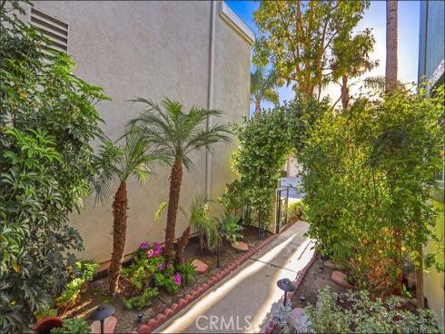 12  Hawaii  , Aliso Viejo, CA