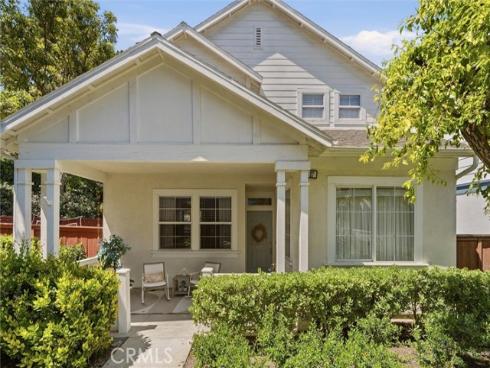 27 Nantucket Lane