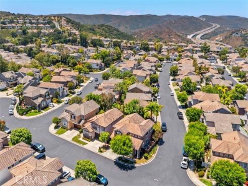 21  Baneberry  , Aliso Viejo, CA
