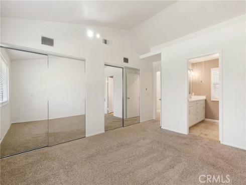 18  Meadowood  , Aliso Viejo, CA