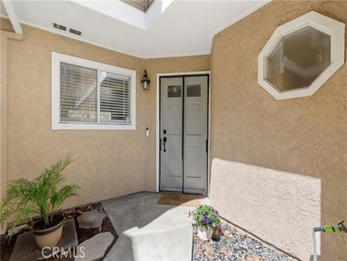 18  Meadowood  , Aliso Viejo, CA