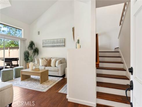 18  Meadowood  , Aliso Viejo, CA