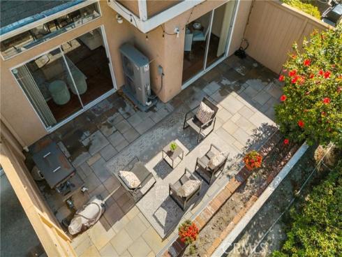 18  Meadowood  , Aliso Viejo, CA