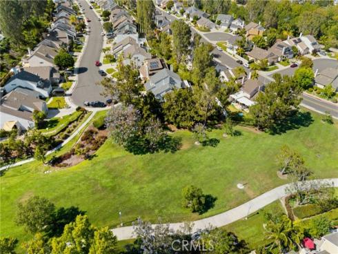 18  Meadowood  , Aliso Viejo, CA