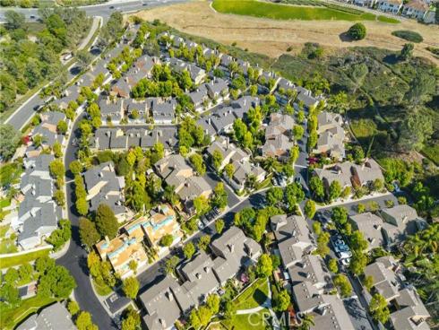 18  Meadowood  , Aliso Viejo, CA