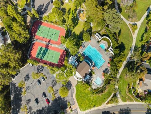 18  Meadowood  , Aliso Viejo, CA