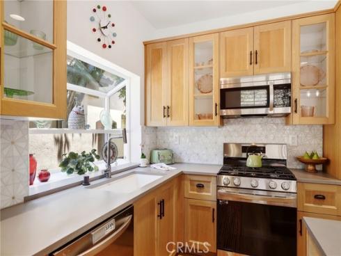 15  Meadowbrook  , Aliso Viejo, CA