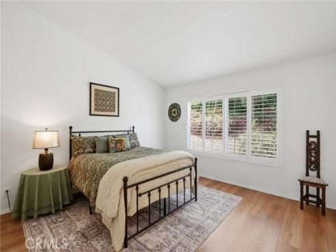 15  Meadowbrook  , Aliso Viejo, CA