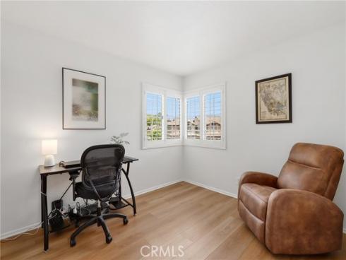 15  Meadowbrook  , Aliso Viejo, CA