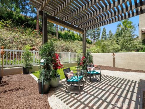 15  Meadowbrook  , Aliso Viejo, CA