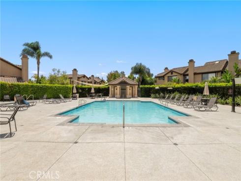 15  Meadowbrook  , Aliso Viejo, CA