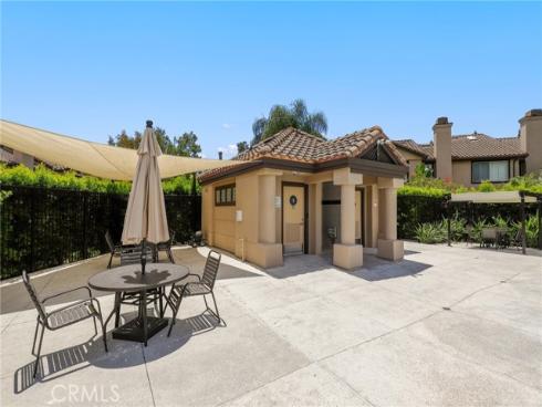 15  Meadowbrook  , Aliso Viejo, CA