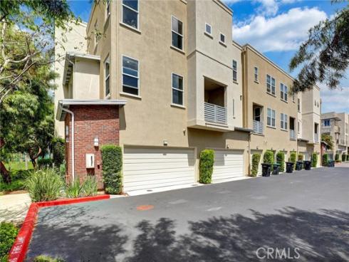1 Vantis , Aliso Viejo, CA