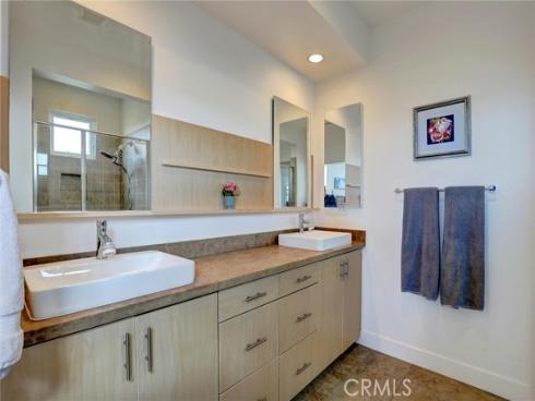 1 Vantis , Aliso Viejo, CA
