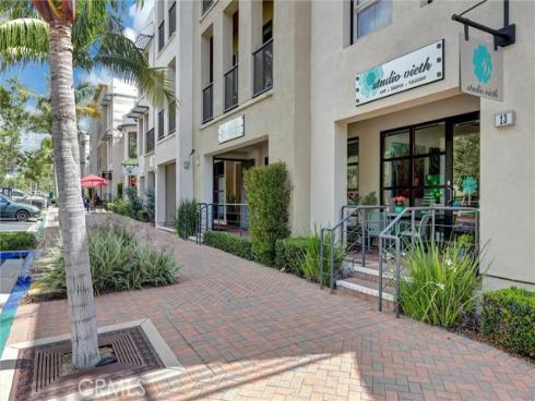 1 Vantis , Aliso Viejo, CA