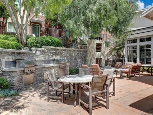 1 Vantis , Aliso Viejo, CA