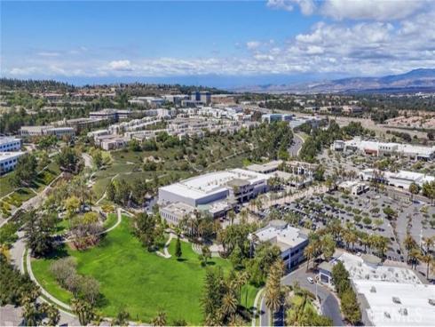 1  Vantis  , Aliso Viejo, CA