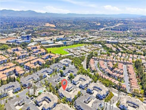 41 Carlsbad Lane, Aliso Viejo, CA