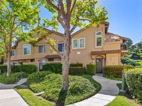 12 Hillgate Place, Aliso Viejo, CA