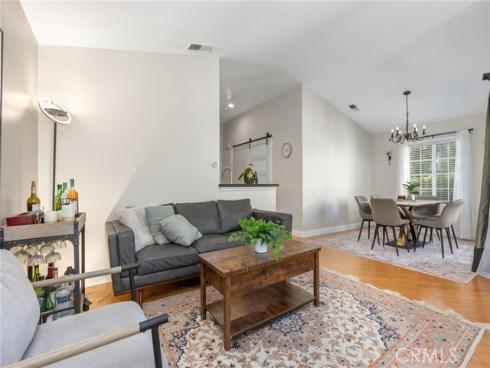12 Hillgate Place, Aliso Viejo, CA