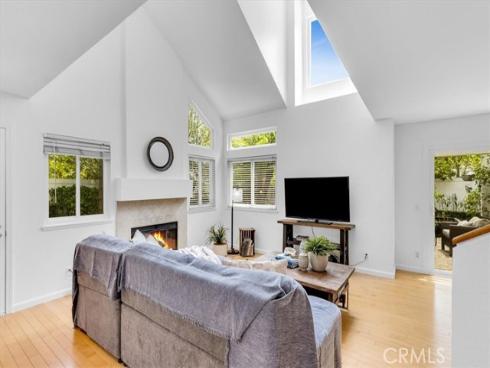16 Pineoak , Aliso Viejo, CA