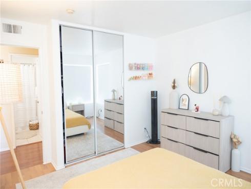 21  Bravo  , Aliso Viejo, CA