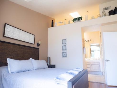 21  Bravo  , Aliso Viejo, CA