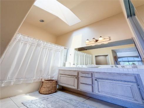 21  Bravo  , Aliso Viejo, CA