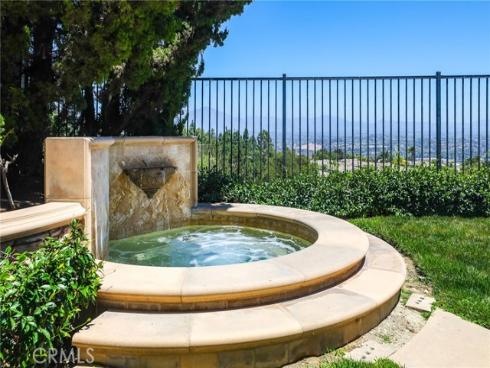 30 Groveside Drive, Aliso Viejo, CA