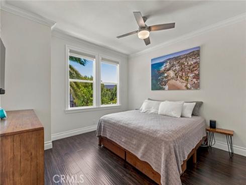 12  Midtown  , Aliso Viejo, CA