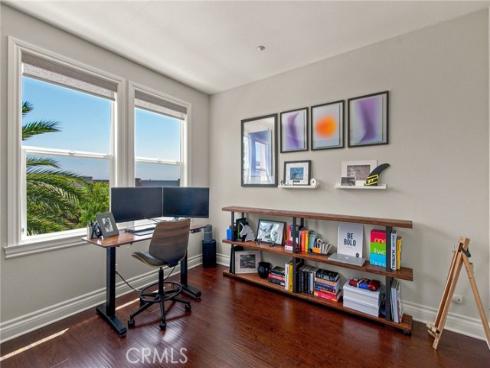 12  Midtown  , Aliso Viejo, CA
