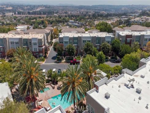 12  Midtown  , Aliso Viejo, CA