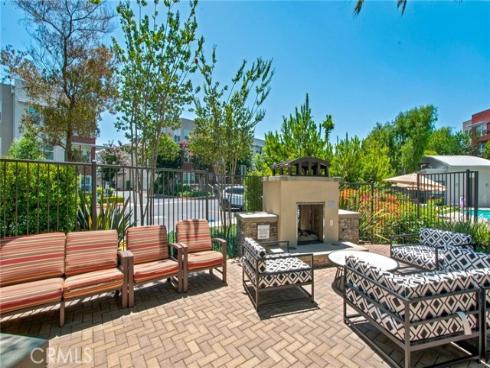 12  Midtown  , Aliso Viejo, CA
