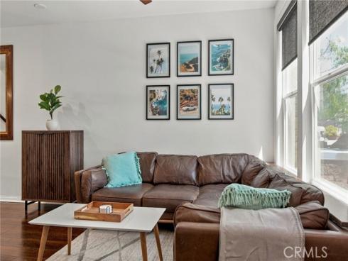 12  Midtown  , Aliso Viejo, CA