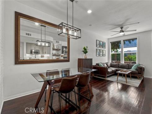 12  Midtown  , Aliso Viejo, CA